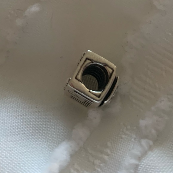 Retired Pandora Cable Car - Picture 5 of 7